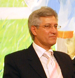 ФАЙЗИЕВ ХУСАН ТУРГУНОВИЧ Председатель Правления МЕЖДУНАРОДНЫЙ ФОНД ФЕНИКС