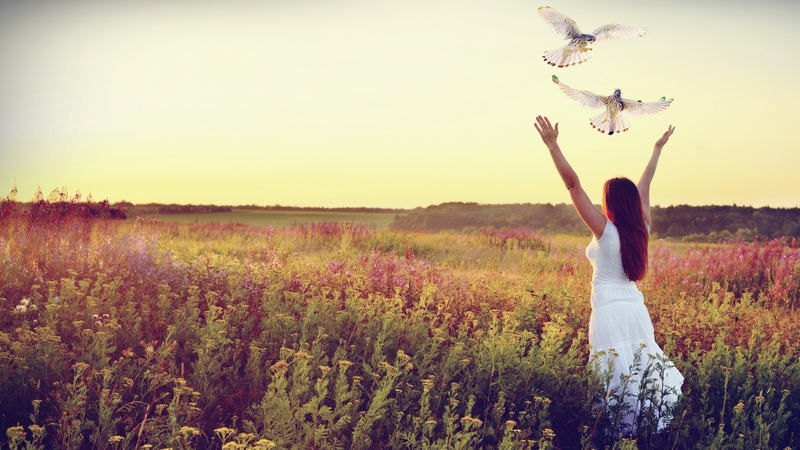 Шла Русь из полона под песнь...