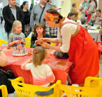 Оксана — Мастер дымковской игрушки — фестиваль "Сварожичи" 21-03-2015