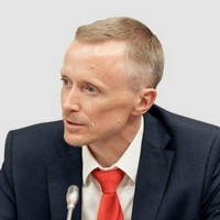 Александр Усанин