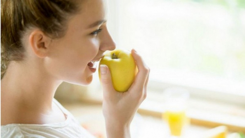 Яблоко более эффективный "энергетик", чем кофе