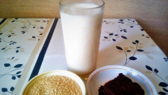 Я здоров! Я пью молоко кунжутных коров!