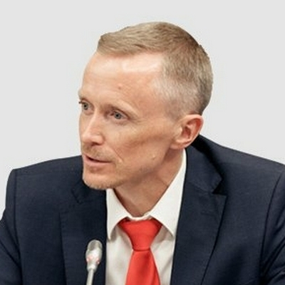 Александр Усанин