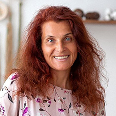 Татьяна Завражина